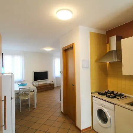 Apartment Galilei 17 *